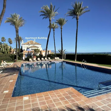 La Perla De La Bahia * Casares